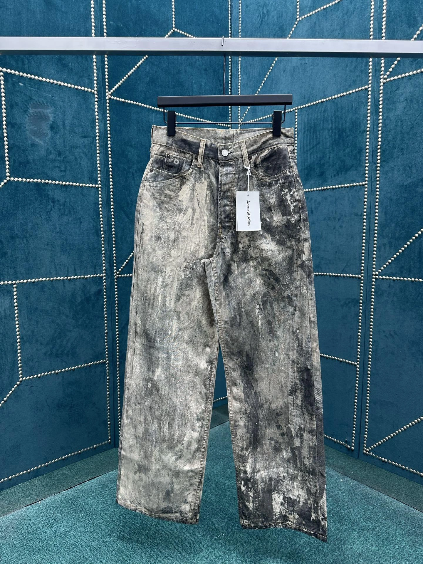 &wg.luxury- 1395 item:E-F443E1001